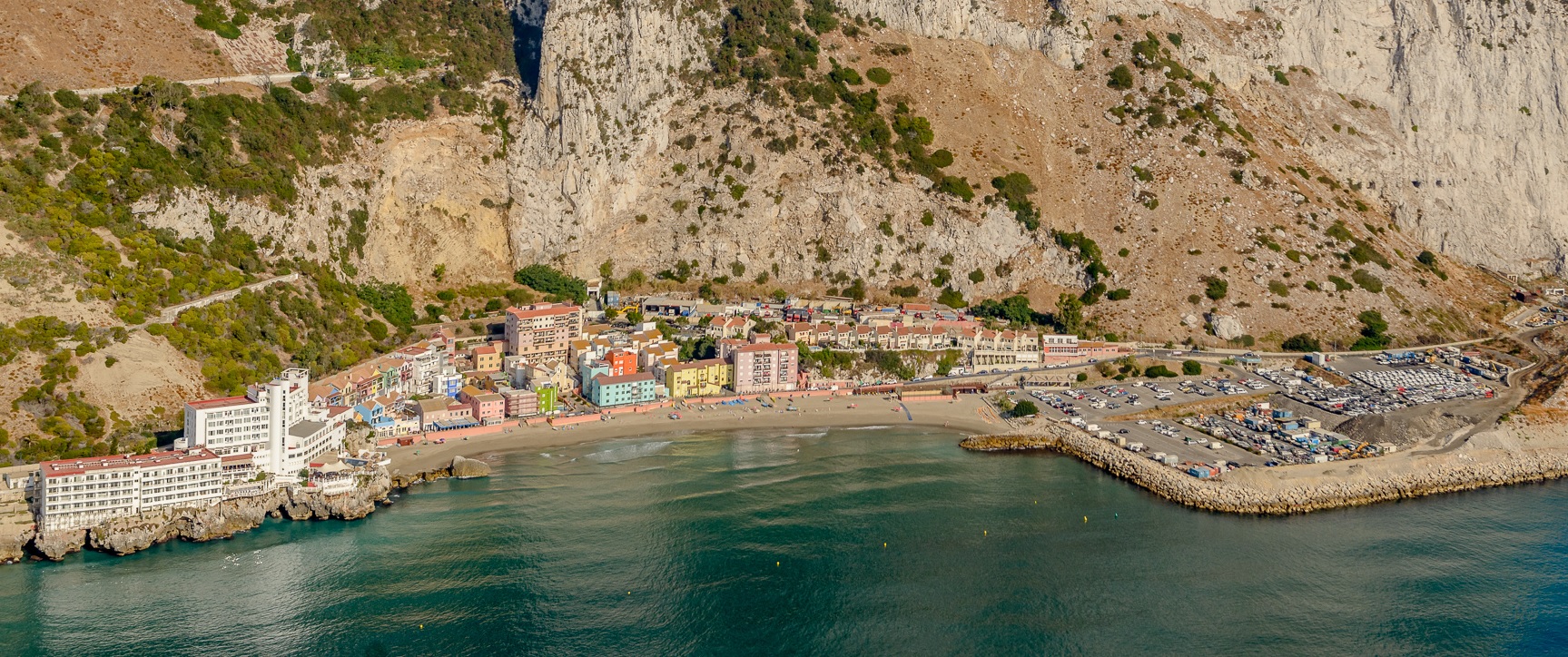 Catalan-Bay-Gibraltar-from-helicopter-Gibheli
